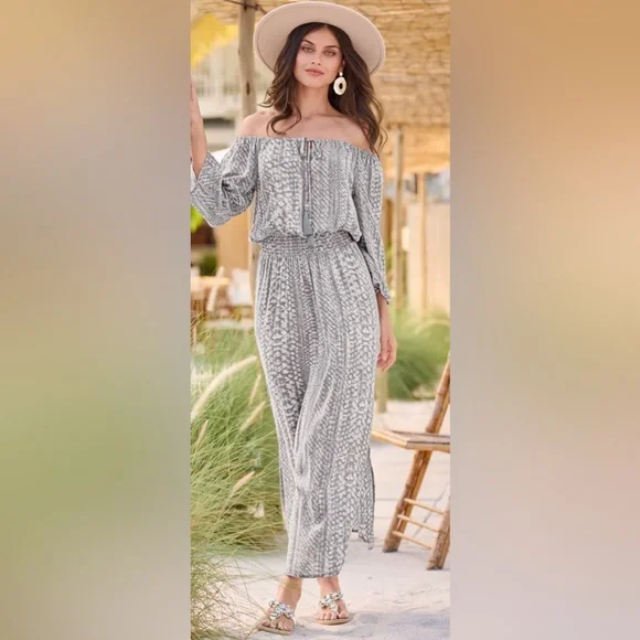 Venus Gray Off-Shoulder Maxi Dress with front slit - Picture 3 of 5